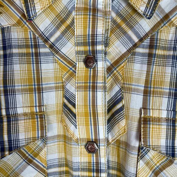 Ariat western plaid embroidered snap front shirt size small - Picture 4 of 8